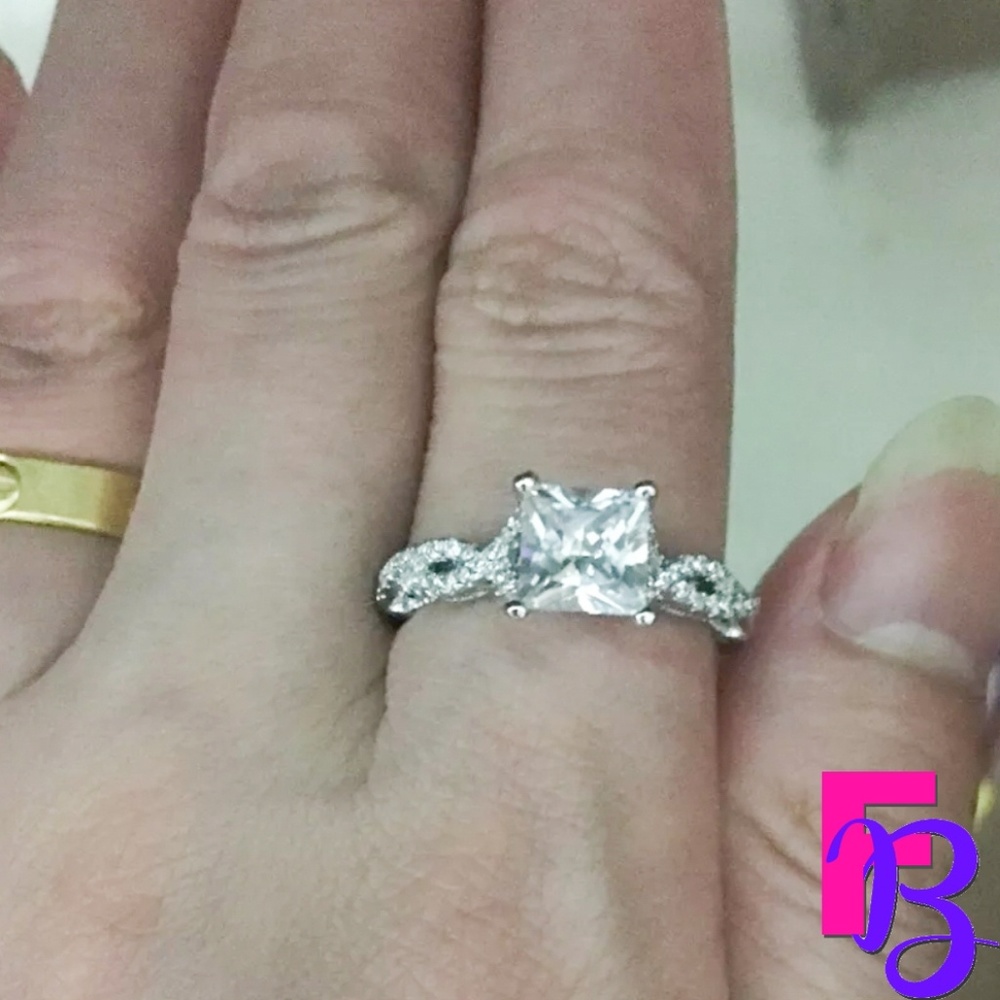 Size 6 2 CT Princess Cut Engagement Ring - Picture 7 of 11